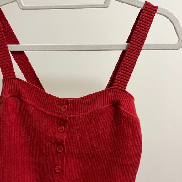 Brandy Melville Knit Tank Top - Picture 3 of 4